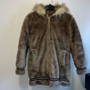 EXCELLENT CONDITION SMALL VINTAGE HANSA-BRANTA BY STEARNS FAUX FUR ANORAK PARKA